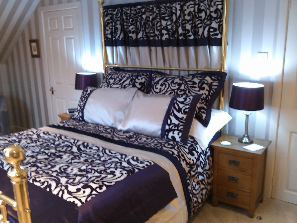 לוסטוויתיאל The Old Chapel B&B חדר תמונה