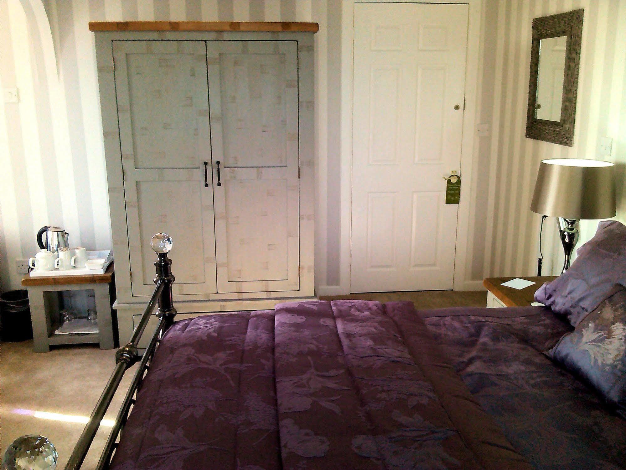 לוסטוויתיאל The Old Chapel B&B מראה חיצוני תמונה